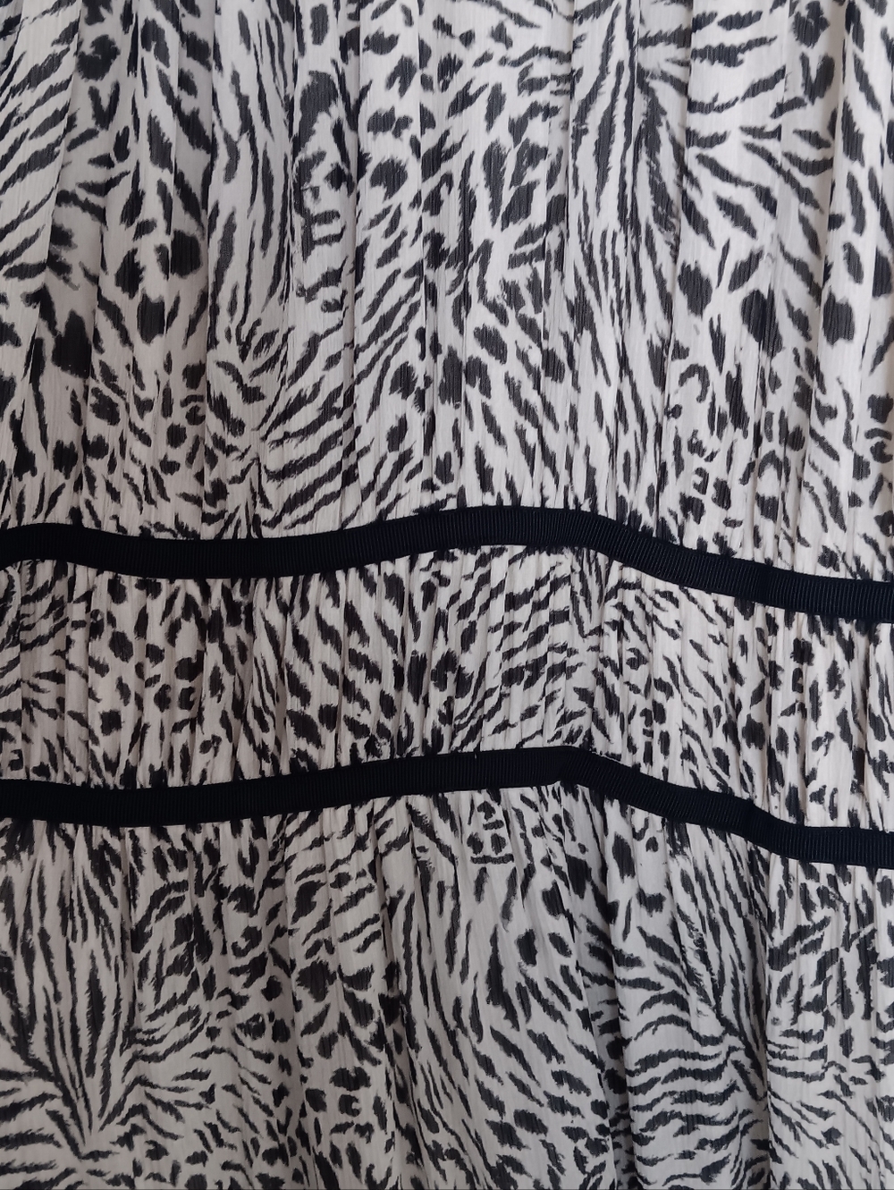 PAIGE Esmerelda 100% Silk Animal-Print Maxi Dress Halter Elastic Waist Flowy Hem - Picture 7 of 12